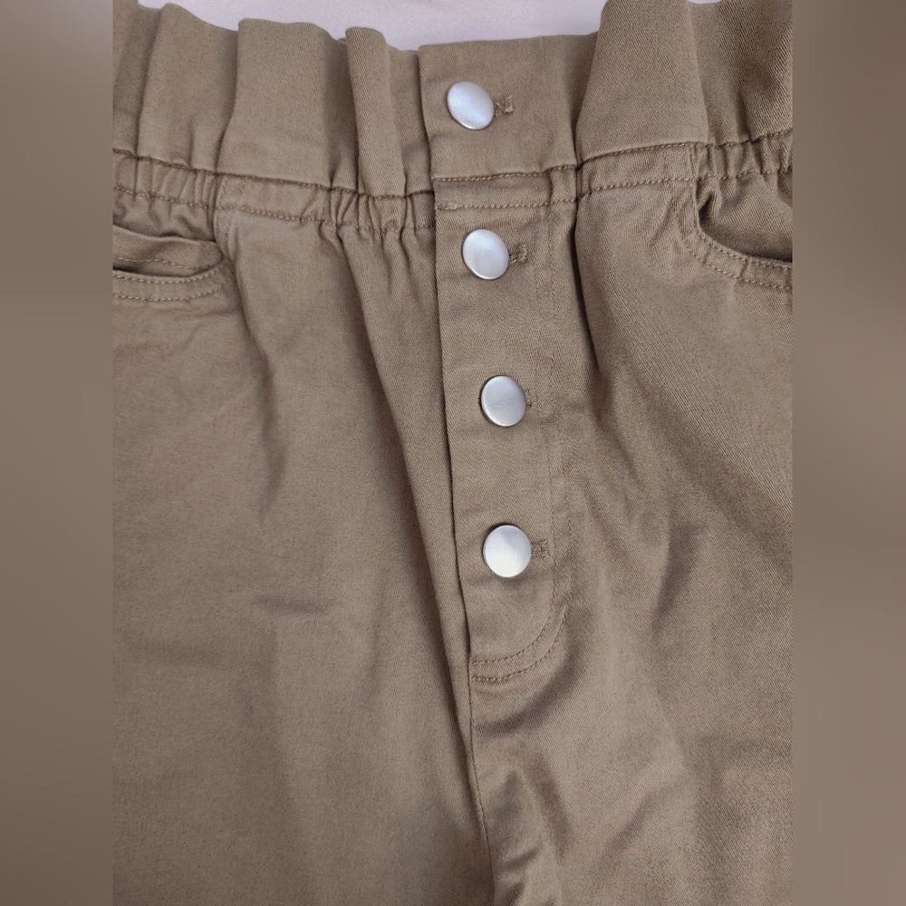Solid & Striped Shorts - Picture 2 of 5